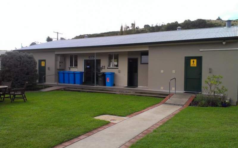 Oamaru Top 10 Holiday Park Full Service Camp New Zealand